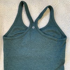 Lululemon EBB tank
